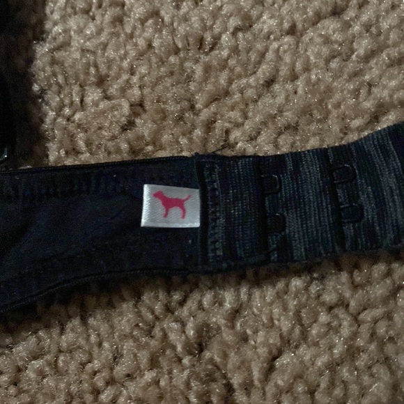 bra - Picture 2 of 5